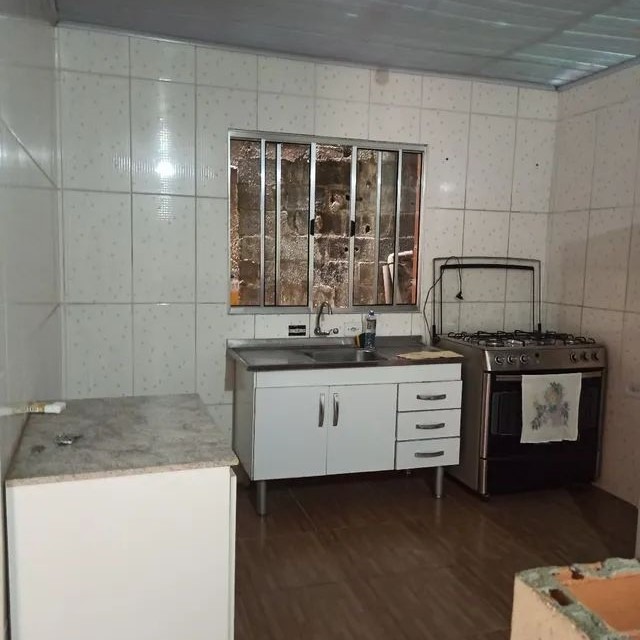 Casa à venda com 3 quartos, 300m² - Foto 7