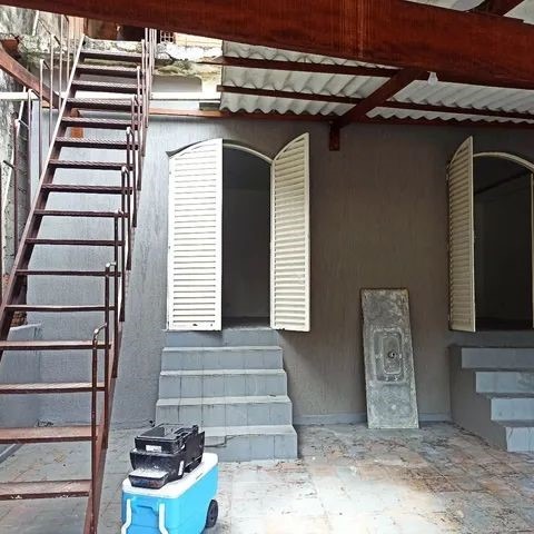 Casa à venda com 3 quartos, 300m² - Foto 11