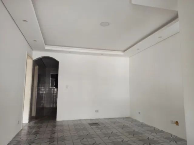 Casa à venda com 3 quartos, 300m² - Foto 1