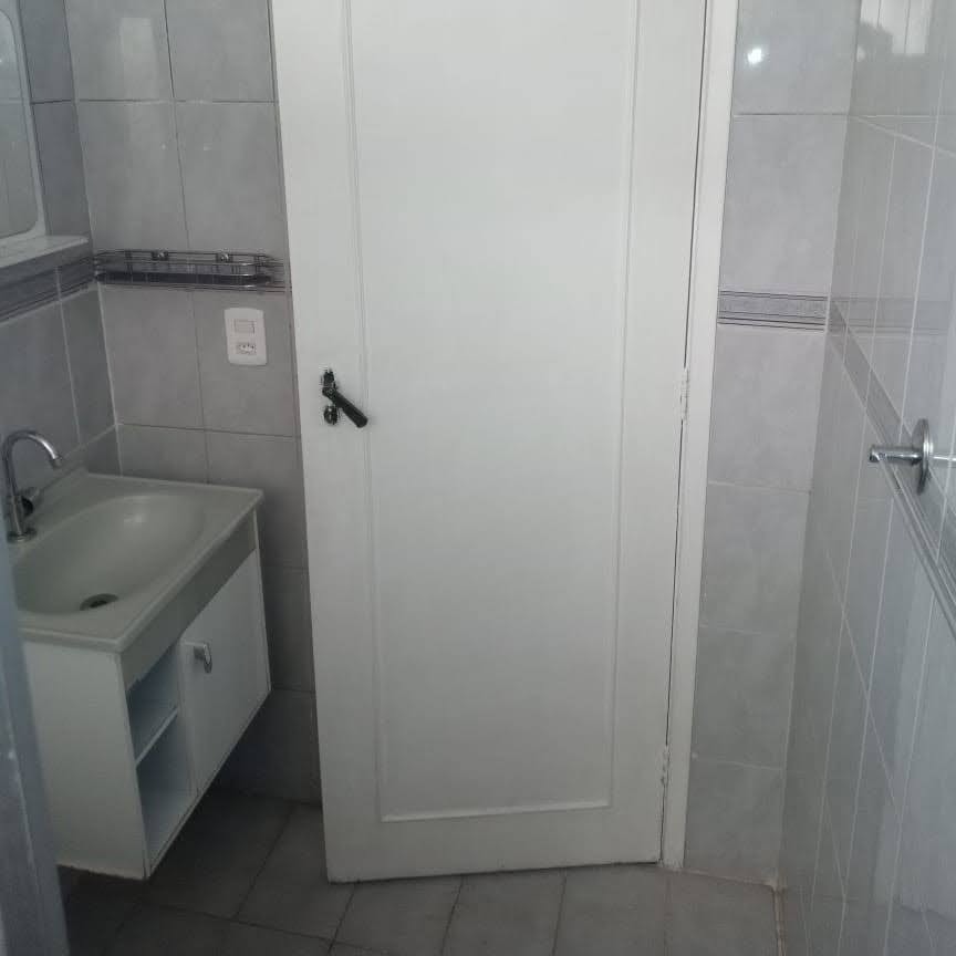 Apartamento à venda com 2 quartos, 70m² - Foto 22