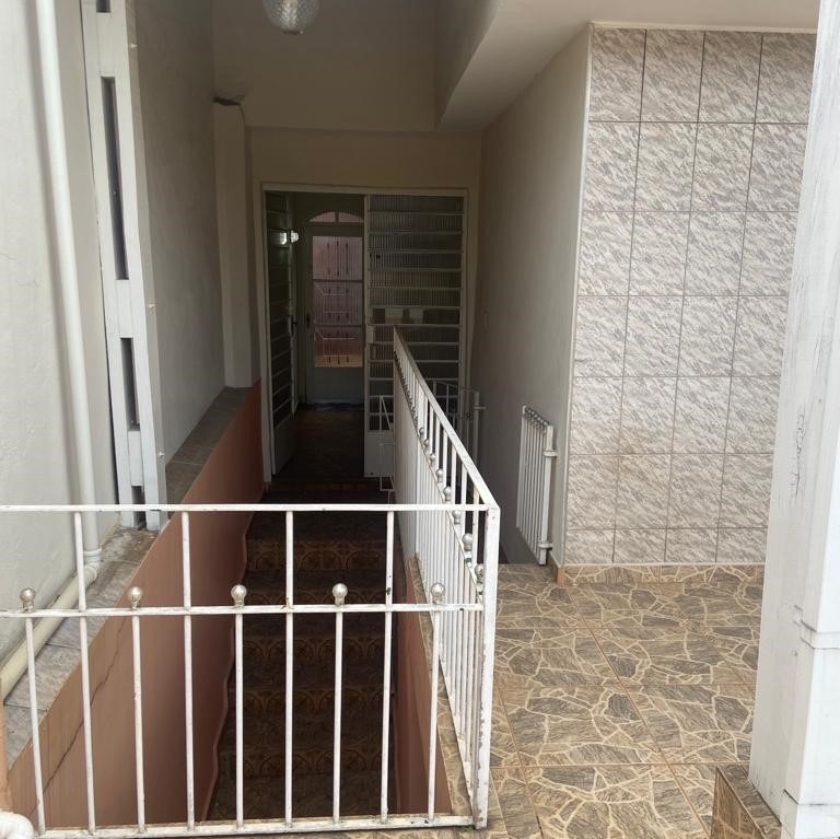 Casa à venda com 2 quartos, 168m² - Foto 22