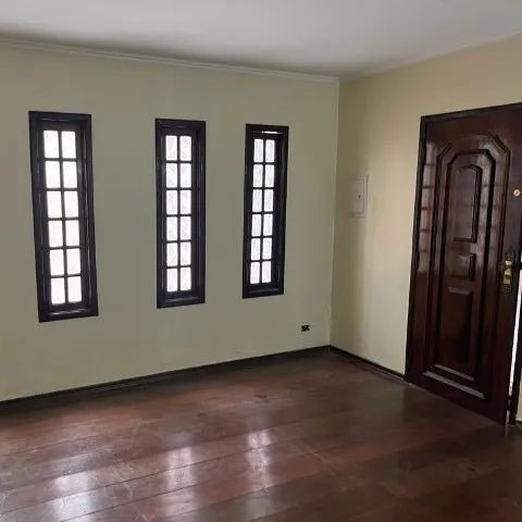 Casa à venda com 3 quartos, 232m² - Foto 3