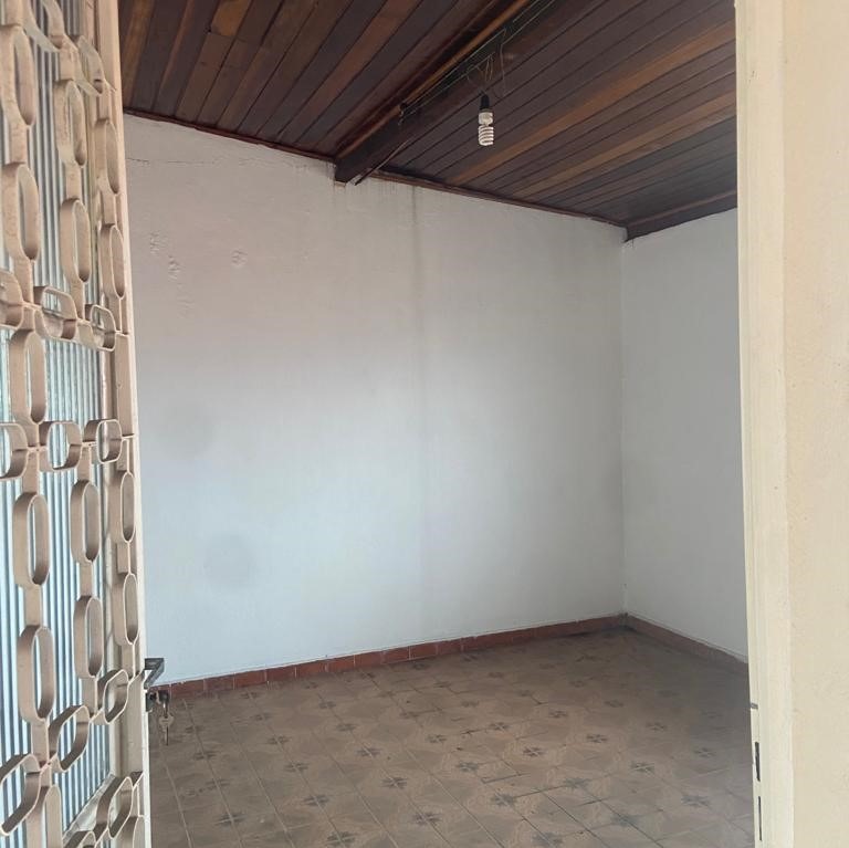 Casa à venda com 2 quartos, 168m² - Foto 11