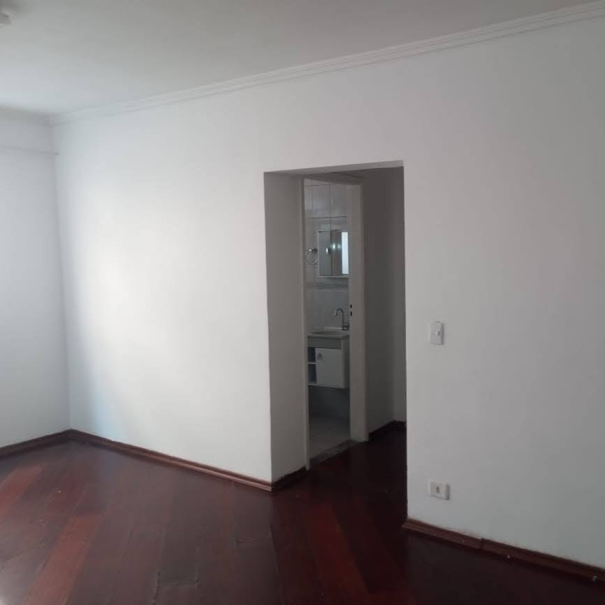 Apartamento à venda com 2 quartos, 70m² - Foto 11