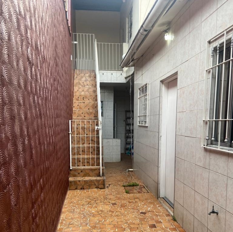 Casa à venda com 2 quartos, 168m² - Foto 21