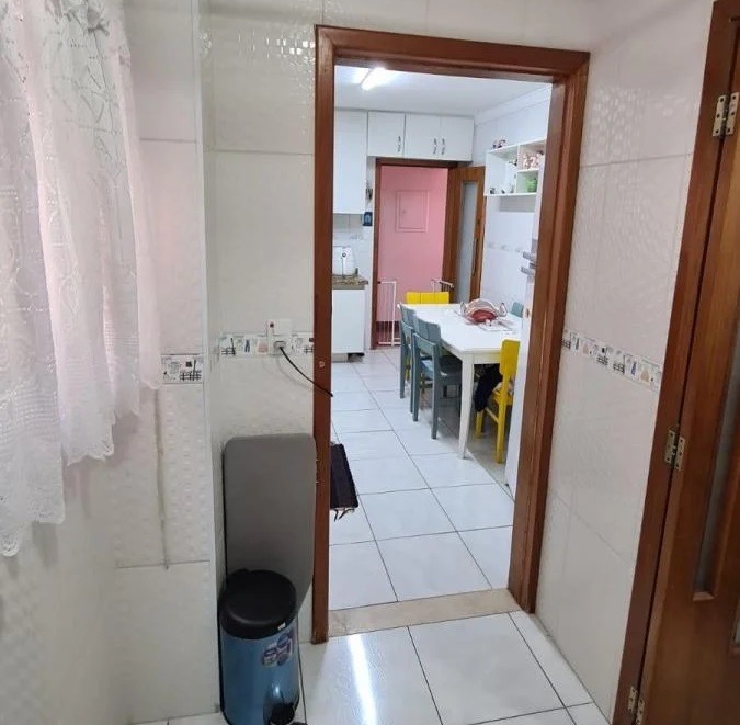 Apartamento à venda com 2 quartos, 73m² - Foto 11