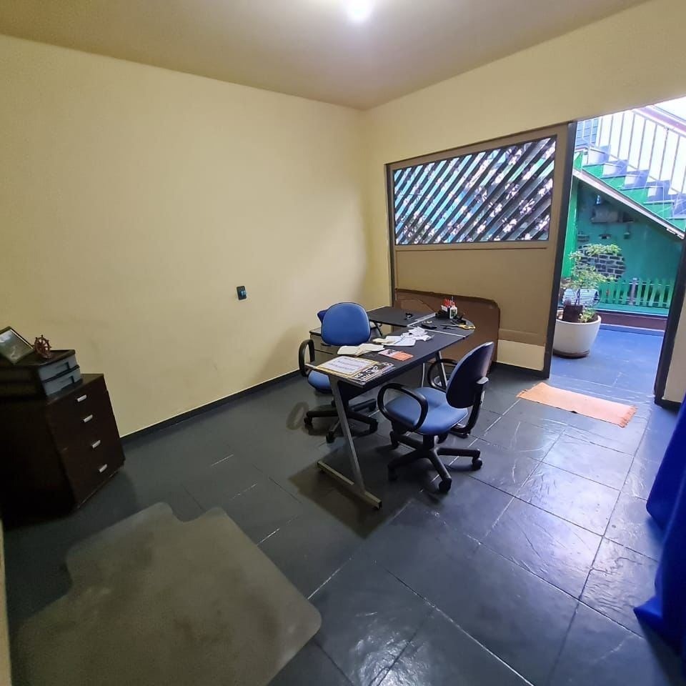 Casa à venda com 3 quartos, 195m² - Foto 21