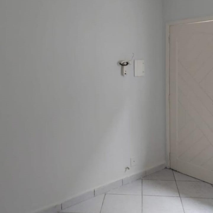 Casa à venda com 2 quartos, 48m² - Foto 12