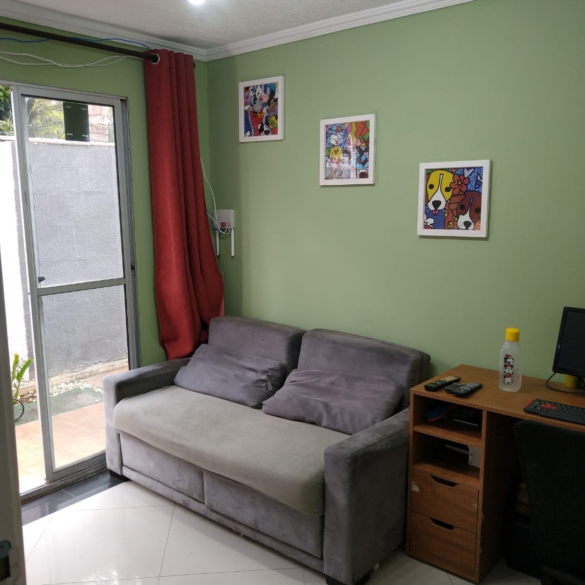 Apartamento à venda com 2 quartos, 75m² - Foto 1