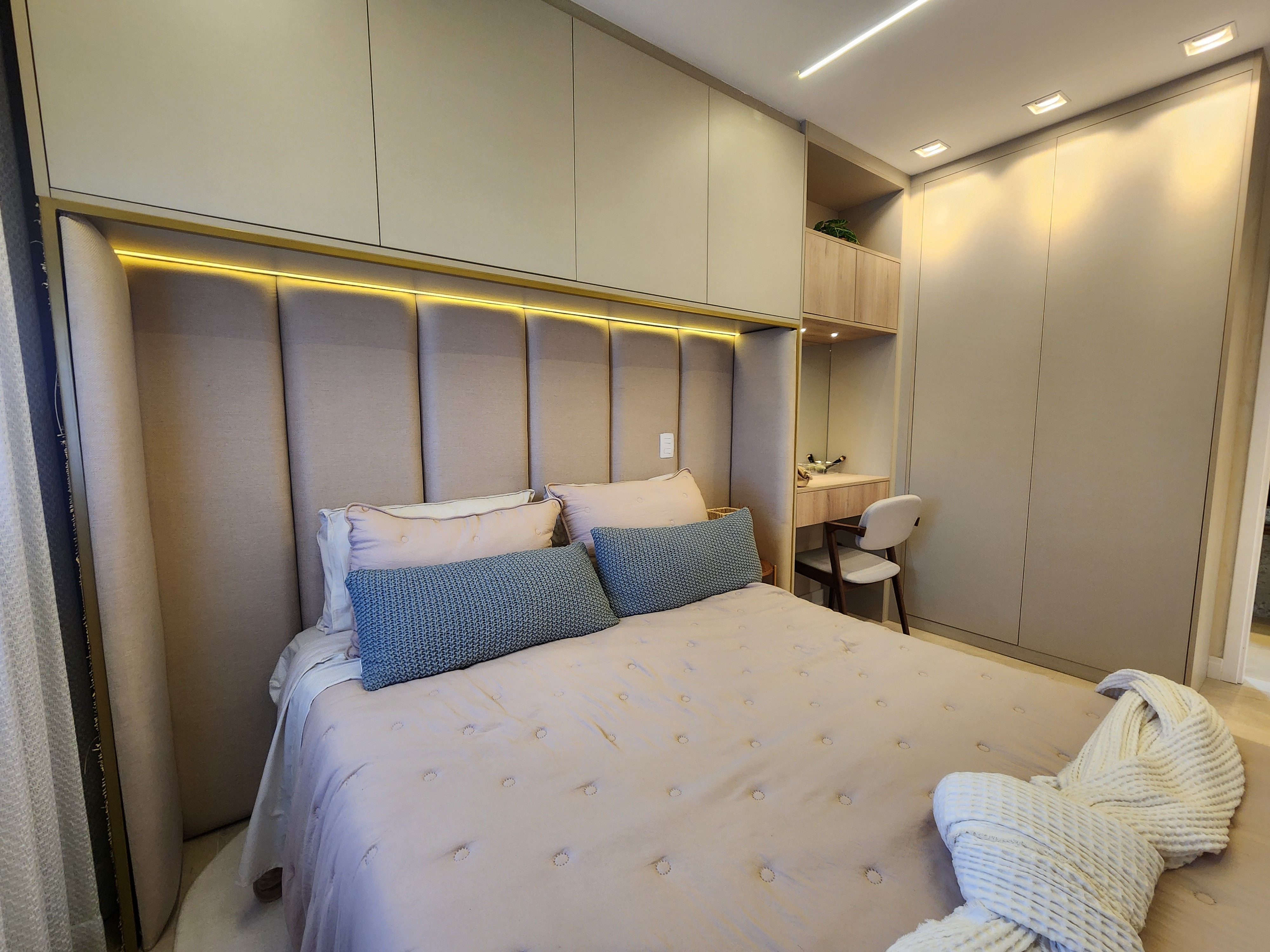 Apartamento à venda com 3 quartos, 75m² - Foto 31