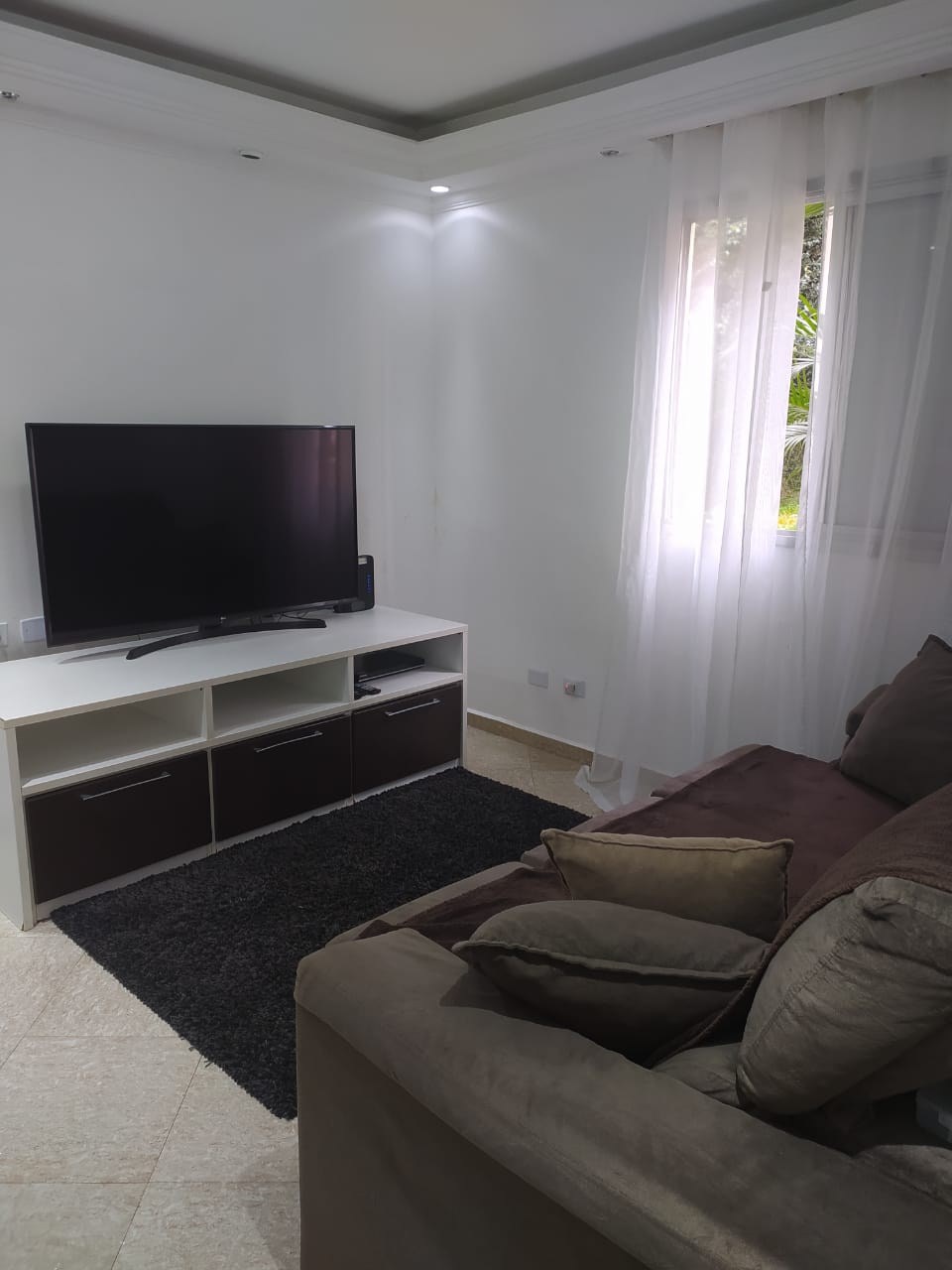 Casa à venda com 3 quartos, 120m² - Foto 1