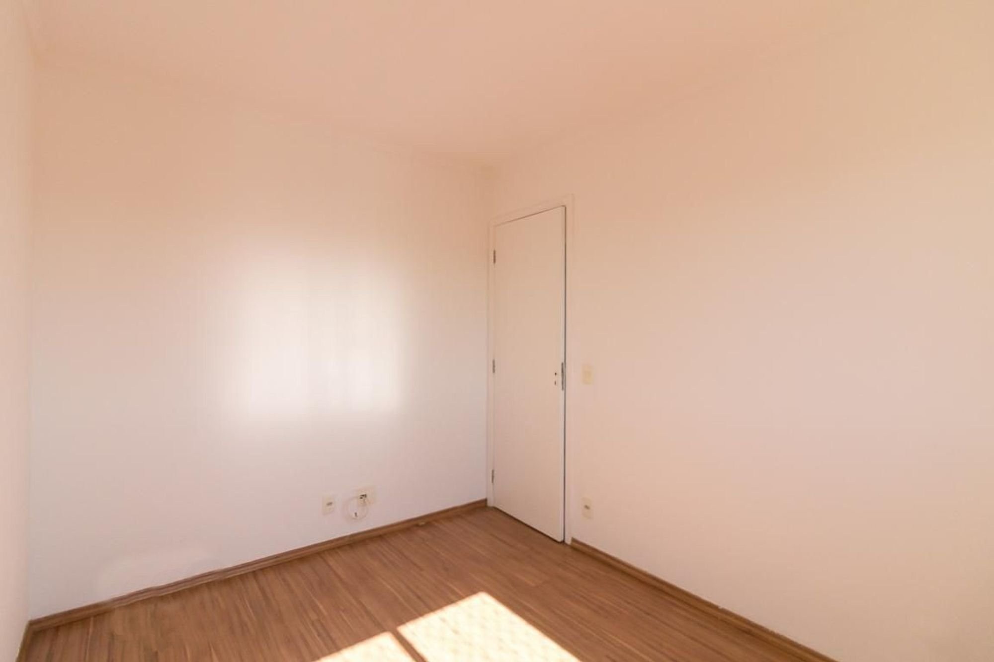 Apartamento à venda e aluguel com 2 quartos, 49m² - Foto 5