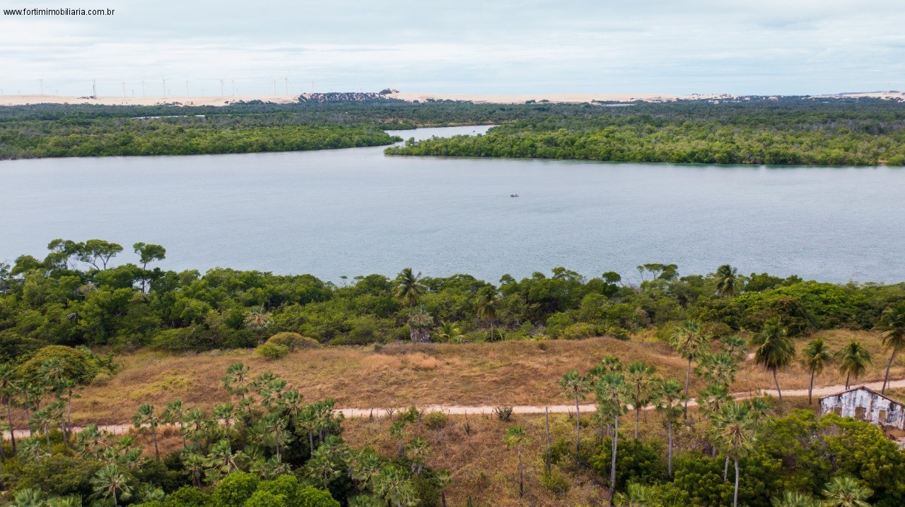 TERRENO RESIDENCIAL/COMERCIAL em FORTIM - CE, FRENTE RIO ATÉ A CE 040