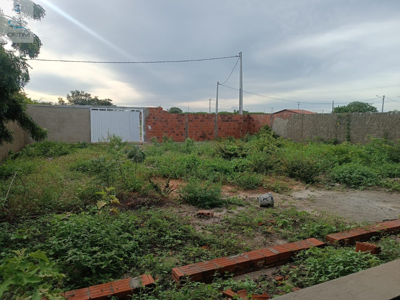 TERRENO RESIDENCIAL/COMERCIAL em FORTIM - CE, VILA SANTA EDWIRGES