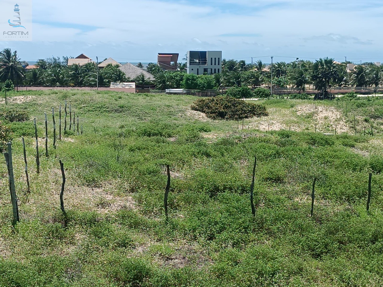 TERRENO RESIDENCIAL/COMERCIAL em FORTIM - CE, PONTAL DO MACEIÓ