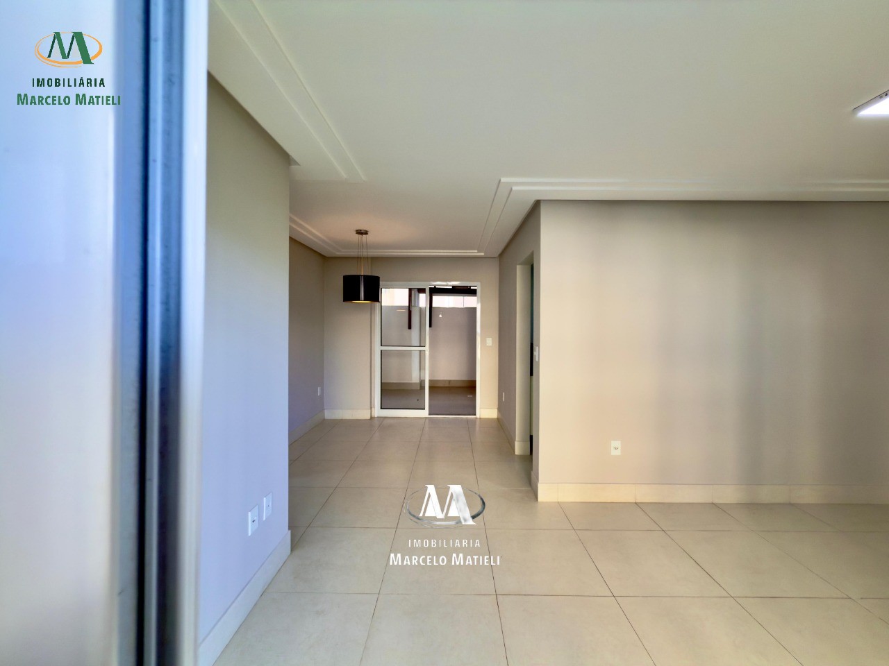 Apartamento, 3 quartos, 158 m² - Foto 2