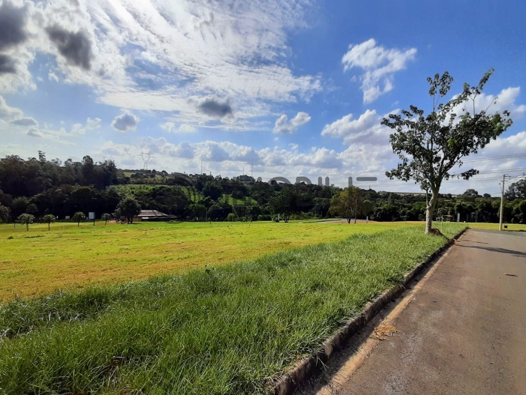 Terreno à venda, 1000m² - Foto 1