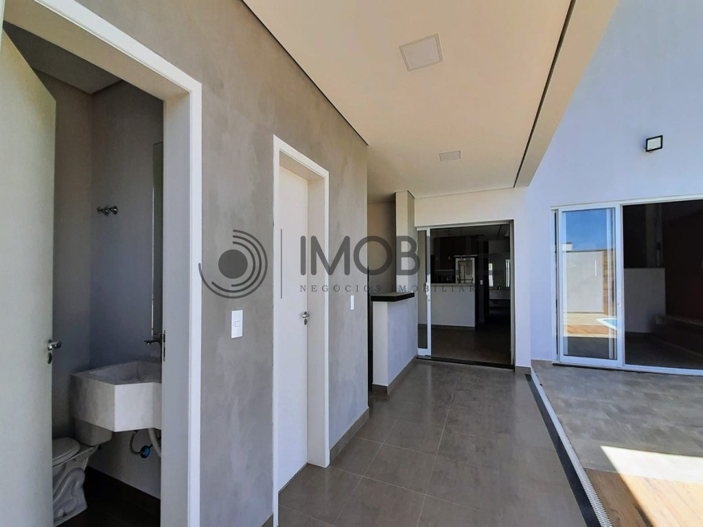 Casa à venda com 3 quartos, 221m² - Foto 17