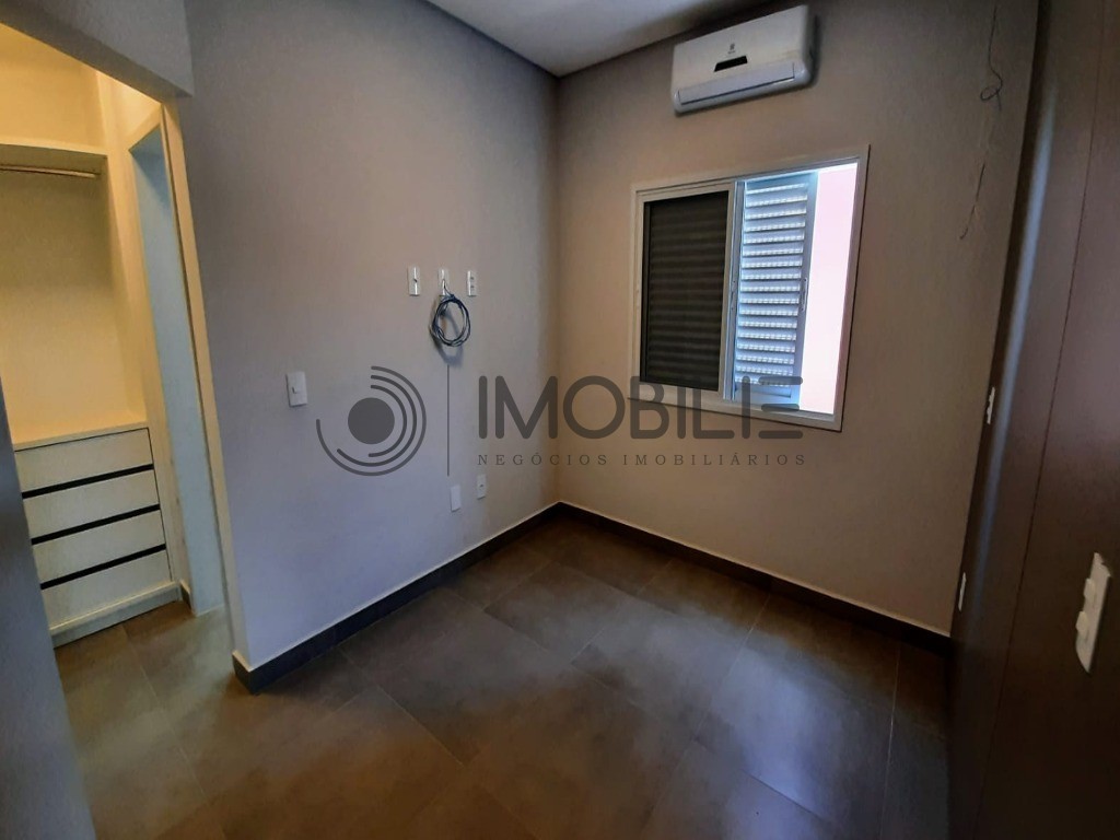 Casa à venda com 3 quartos, 221m² - Foto 27