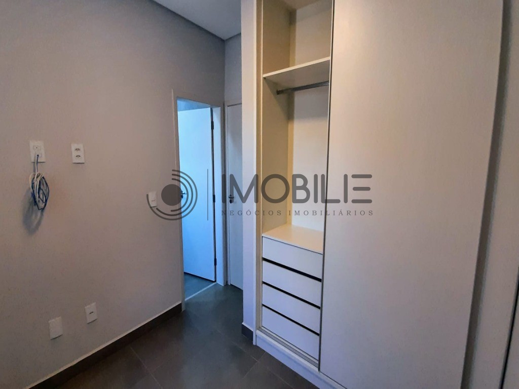 Casa à venda com 3 quartos, 221m² - Foto 31