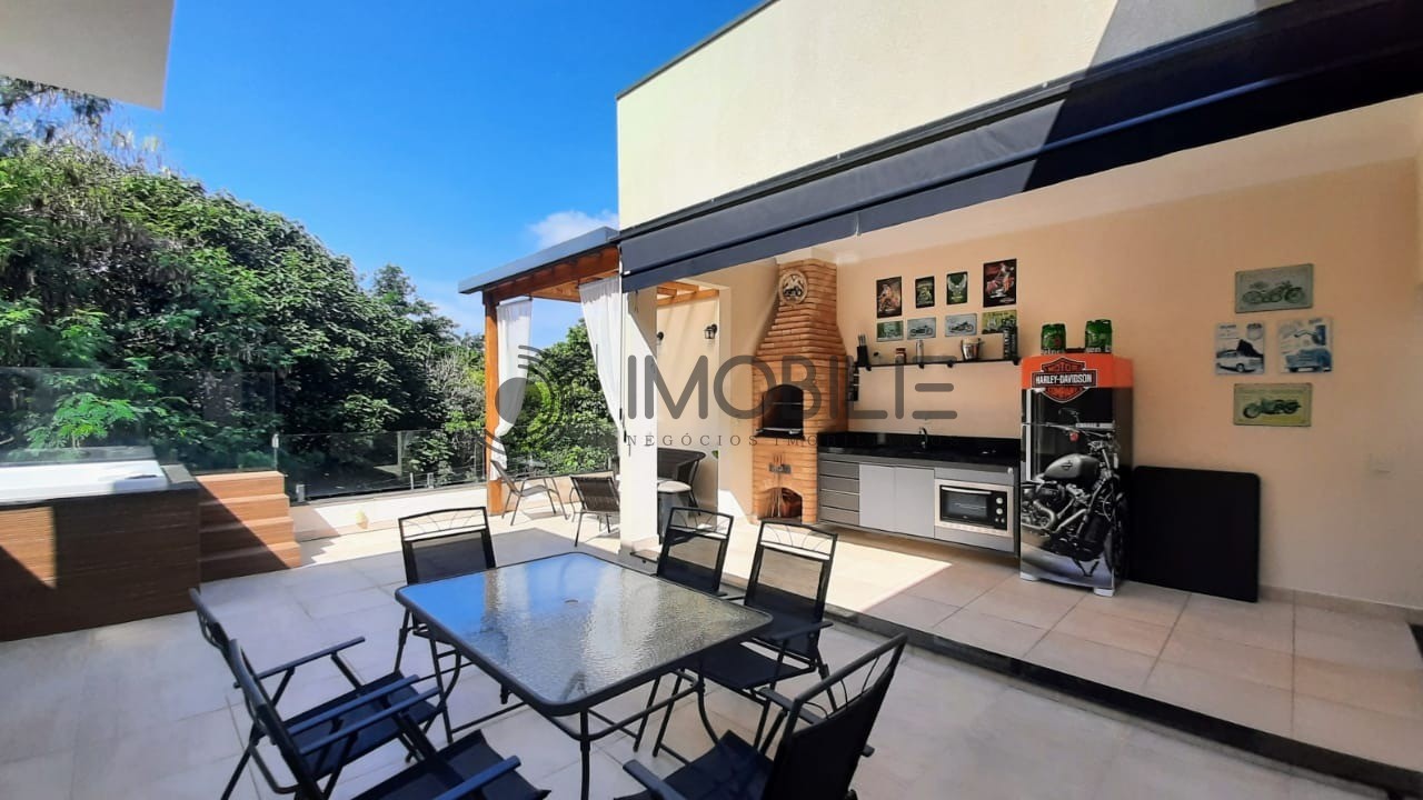 Casa à venda com 3 quartos, 135m² - Foto 17