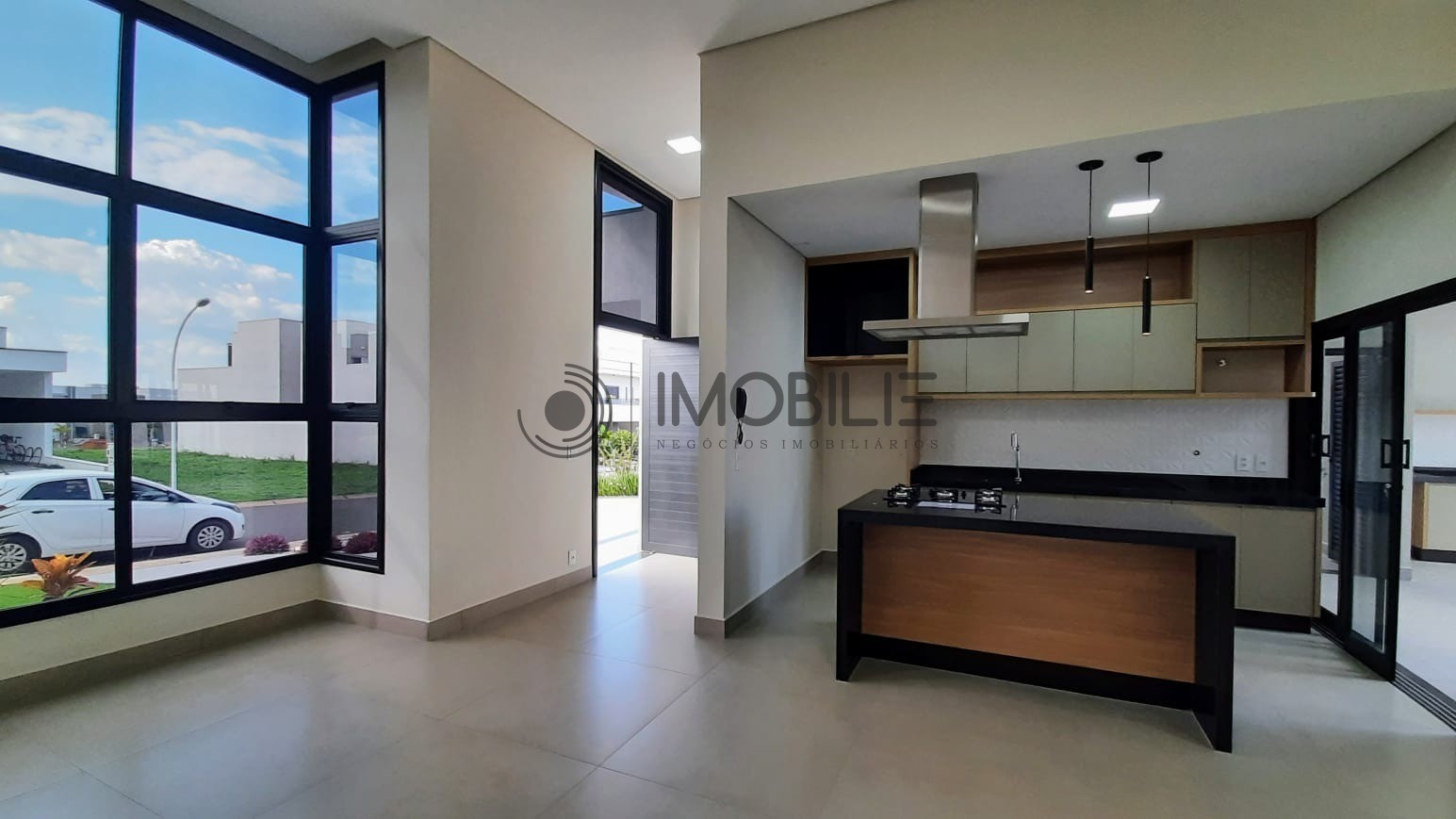 Casa à venda com 3 quartos, 177m² - Foto 3