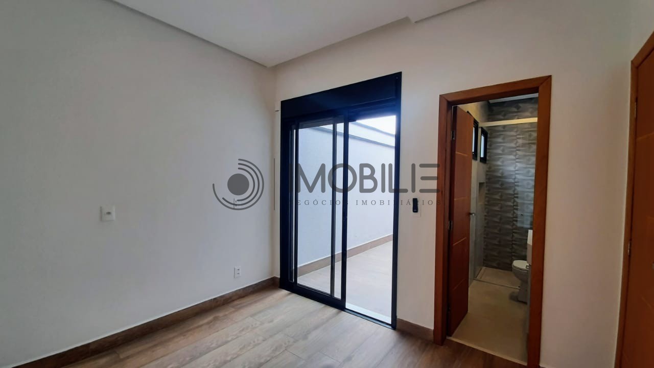 Casa à venda com 3 quartos, 190m² - Foto 16