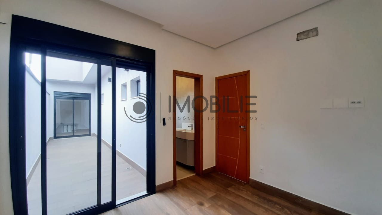 Casa à venda com 3 quartos, 190m² - Foto 15