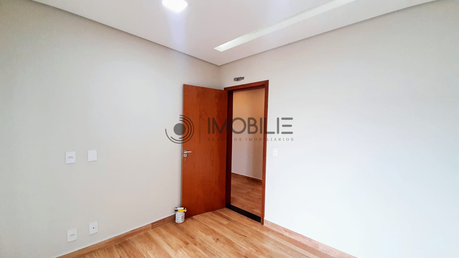 Casa à venda com 3 quartos, 186m² - Foto 25