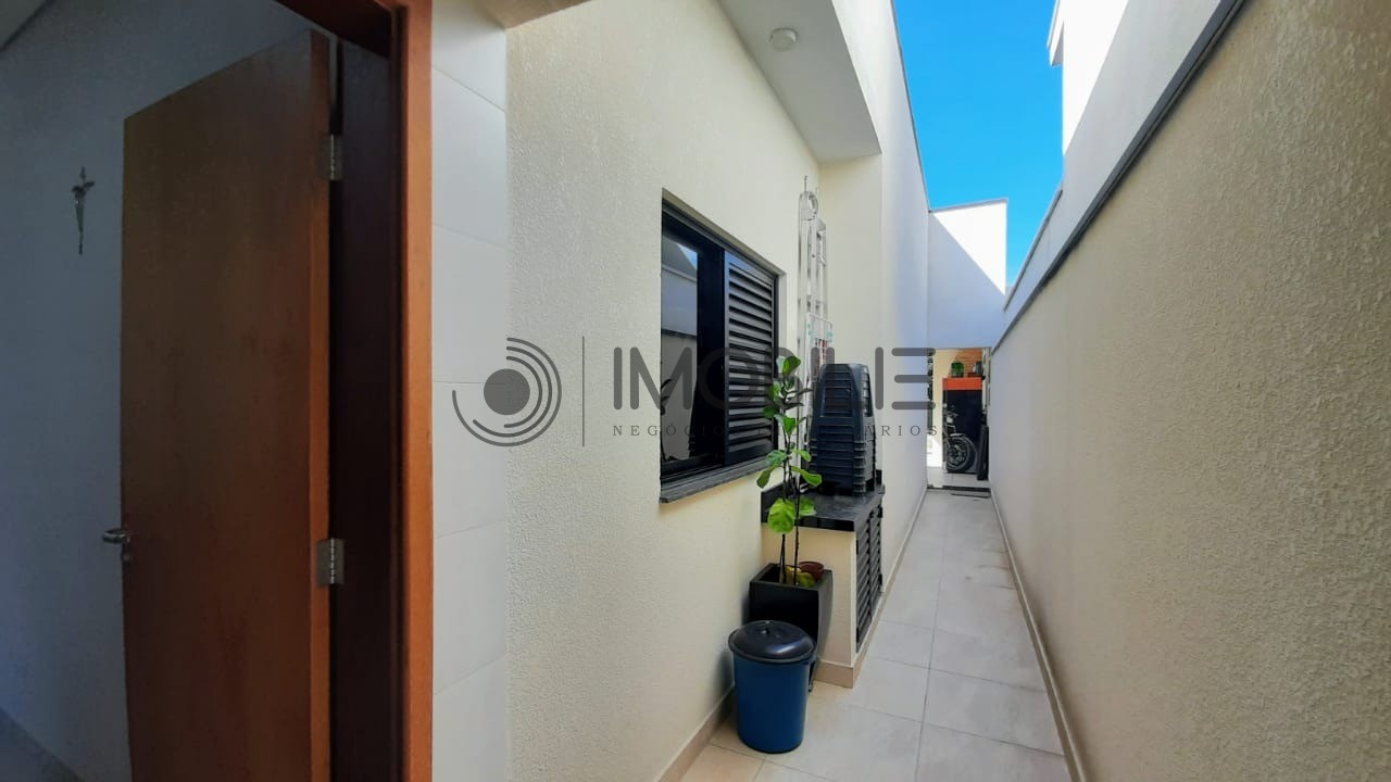 Casa à venda com 3 quartos, 135m² - Foto 10