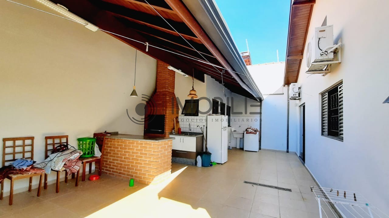 Casa à venda com 3 quartos, 142m² - Foto 27