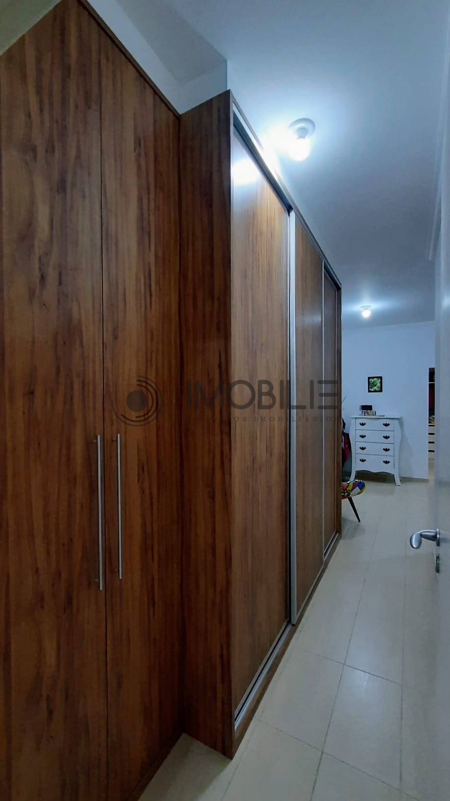 Chácara à venda com 4 quartos, 434m² - Foto 47