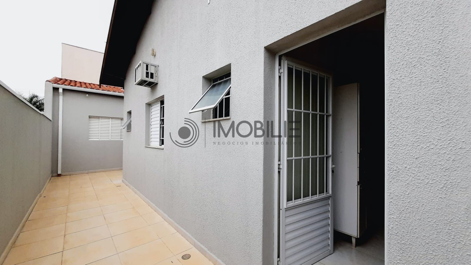 Casa à venda com 3 quartos, 150m² - Foto 26