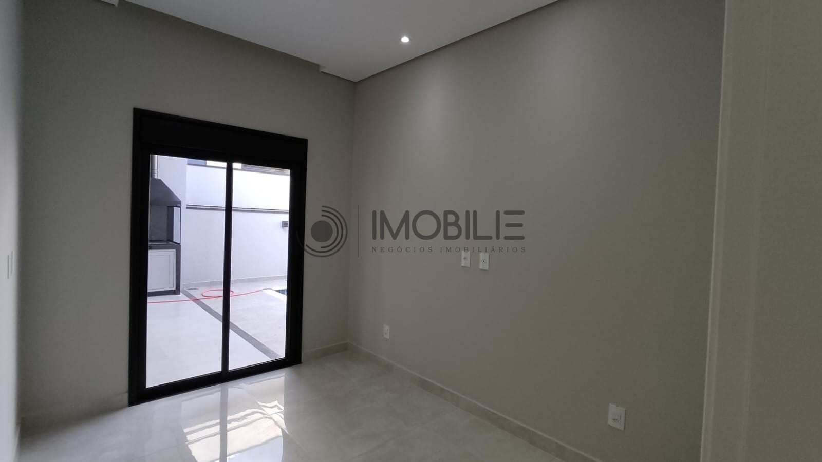 Casa à venda com 3 quartos, 180m² - Foto 14