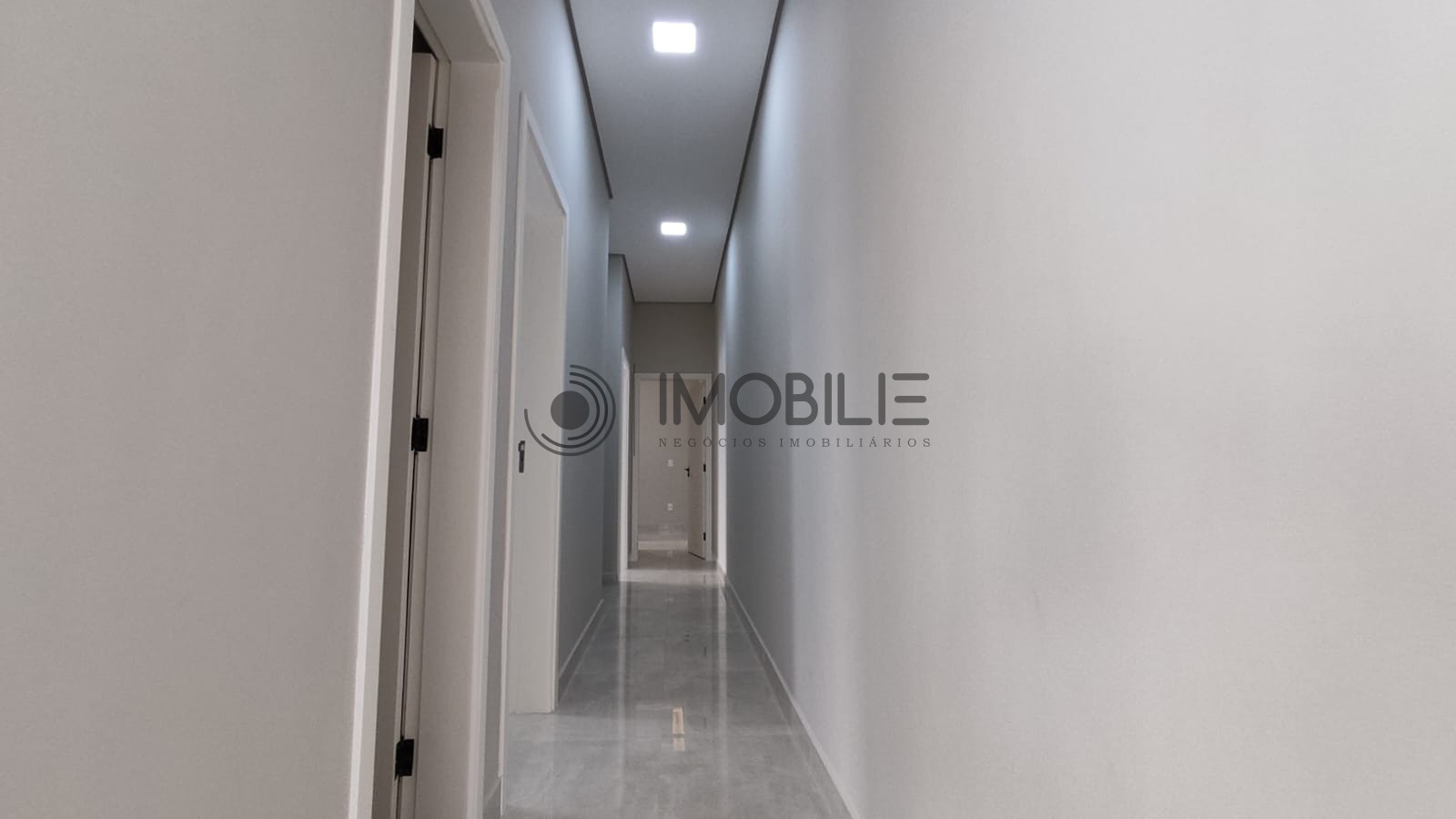 Casa à venda com 3 quartos, 180m² - Foto 13