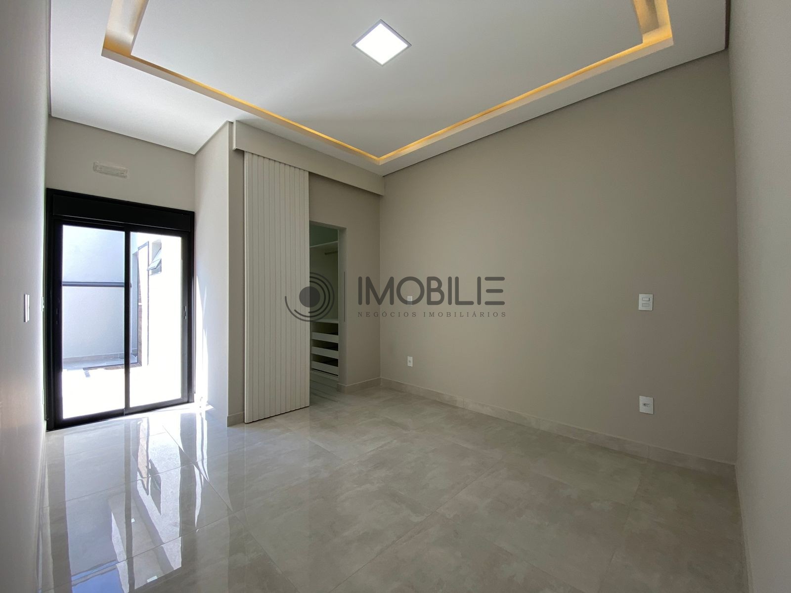 Casa à venda com 3 quartos, 180m² - Foto 12