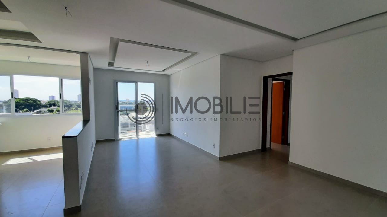 Apartamento à venda com 3 quartos, 94m² - Foto 3