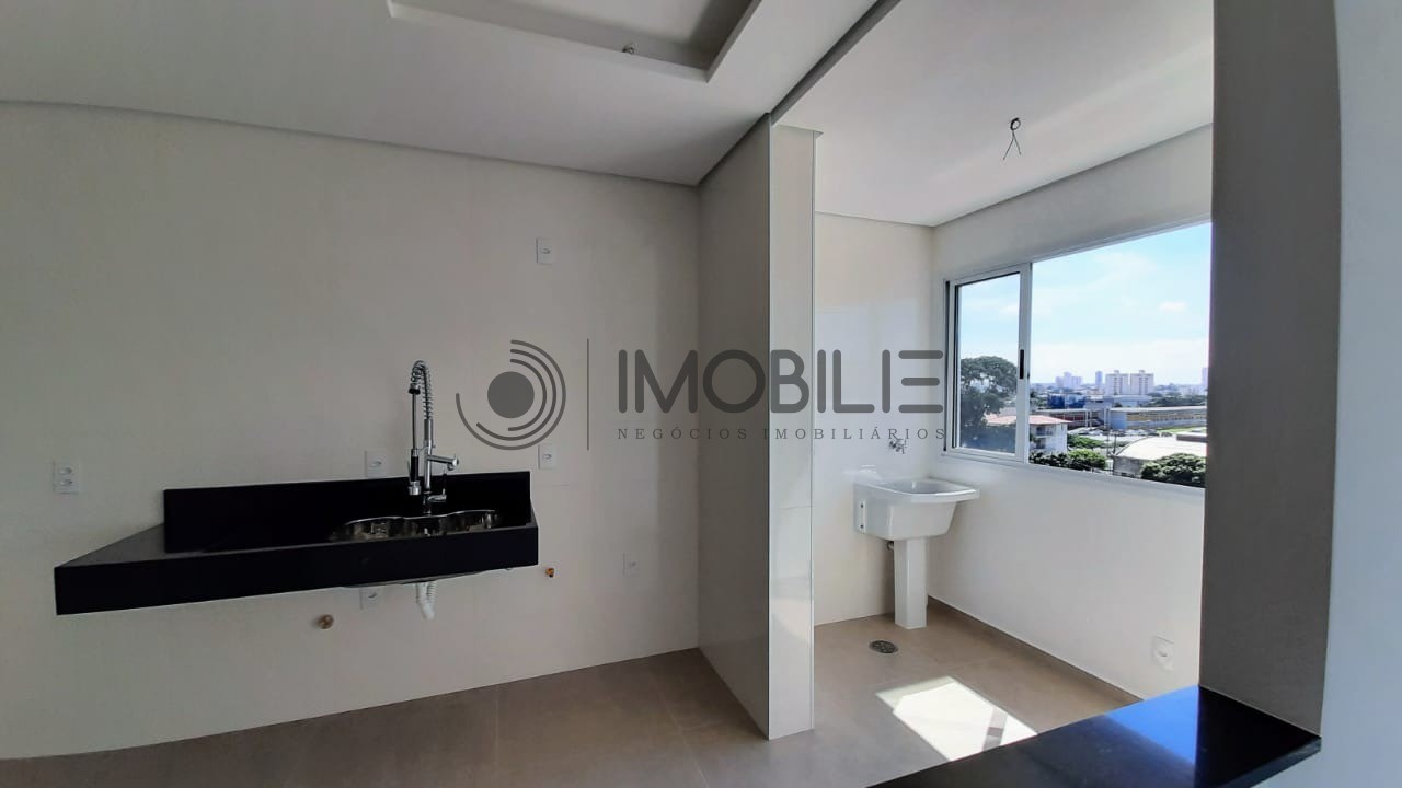 Apartamento à venda com 3 quartos, 94m² - Foto 10