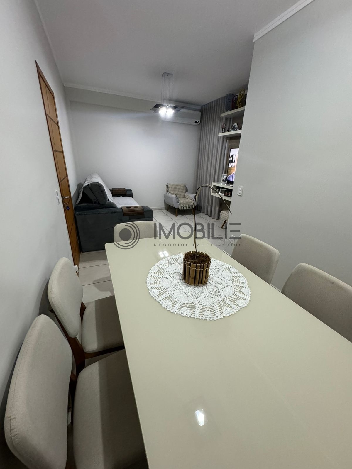 Apartamento à venda com 2 quartos, 72m² - Foto 8