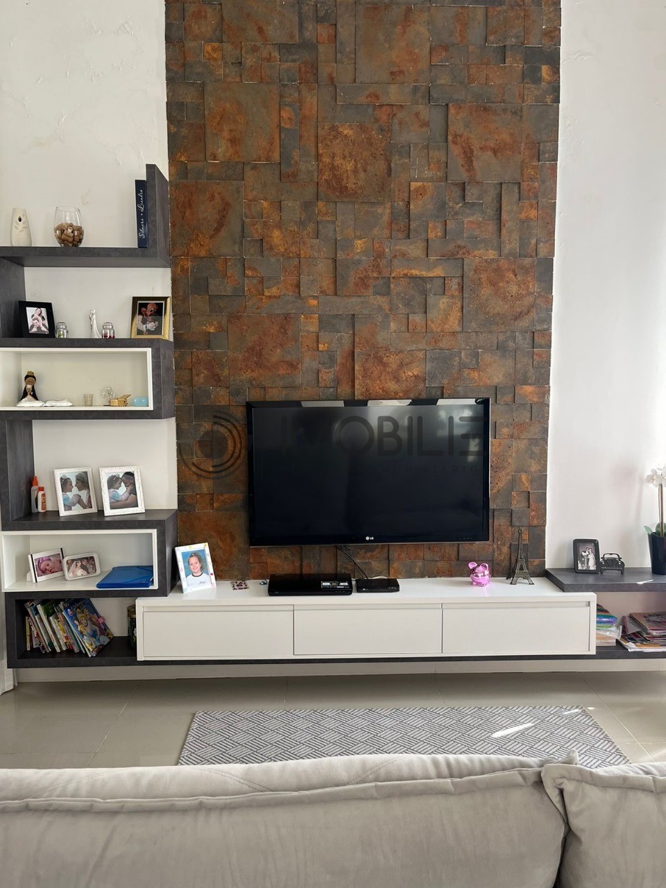 Casa à venda com 3 quartos, 219m² - Foto 9