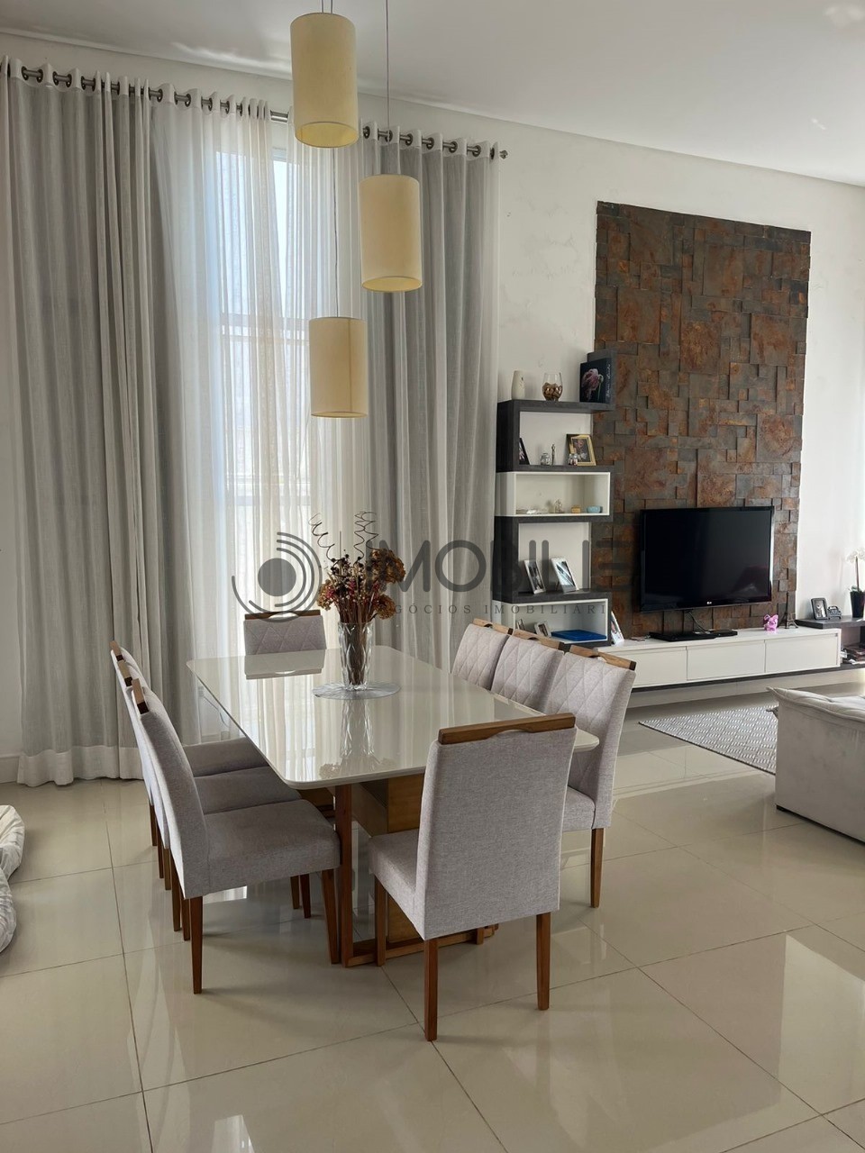 Casa à venda com 3 quartos, 219m² - Foto 8