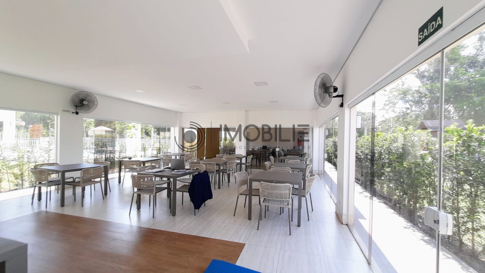 Casa à venda com 3 quartos, 225m² - Foto 48