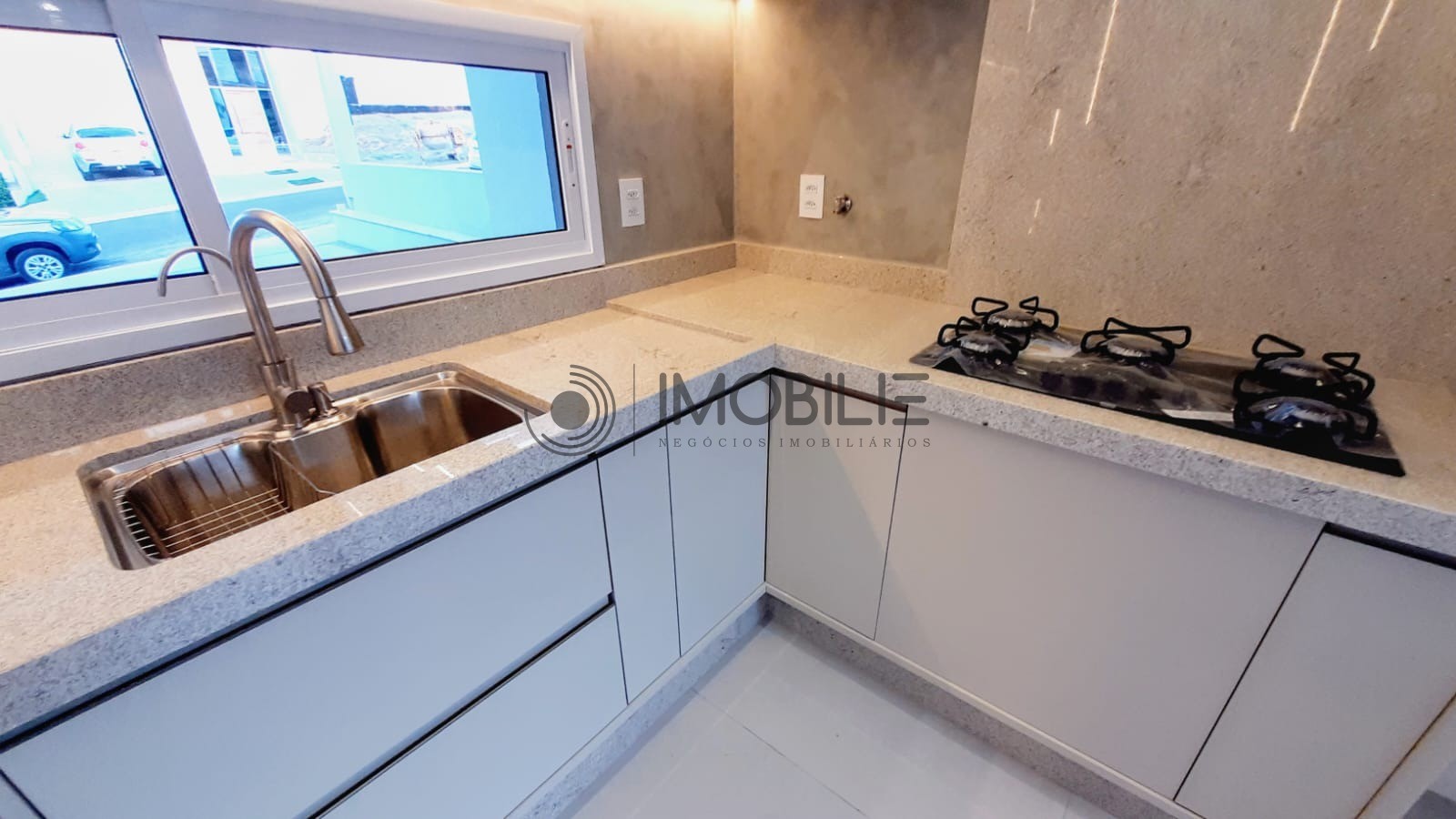 Casa à venda com 3 quartos, 150m² - Foto 11