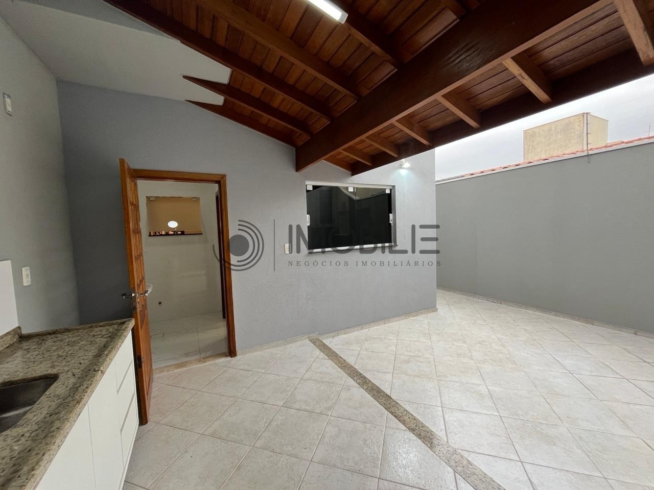 Casa à venda com 3 quartos, 180m² - Foto 28