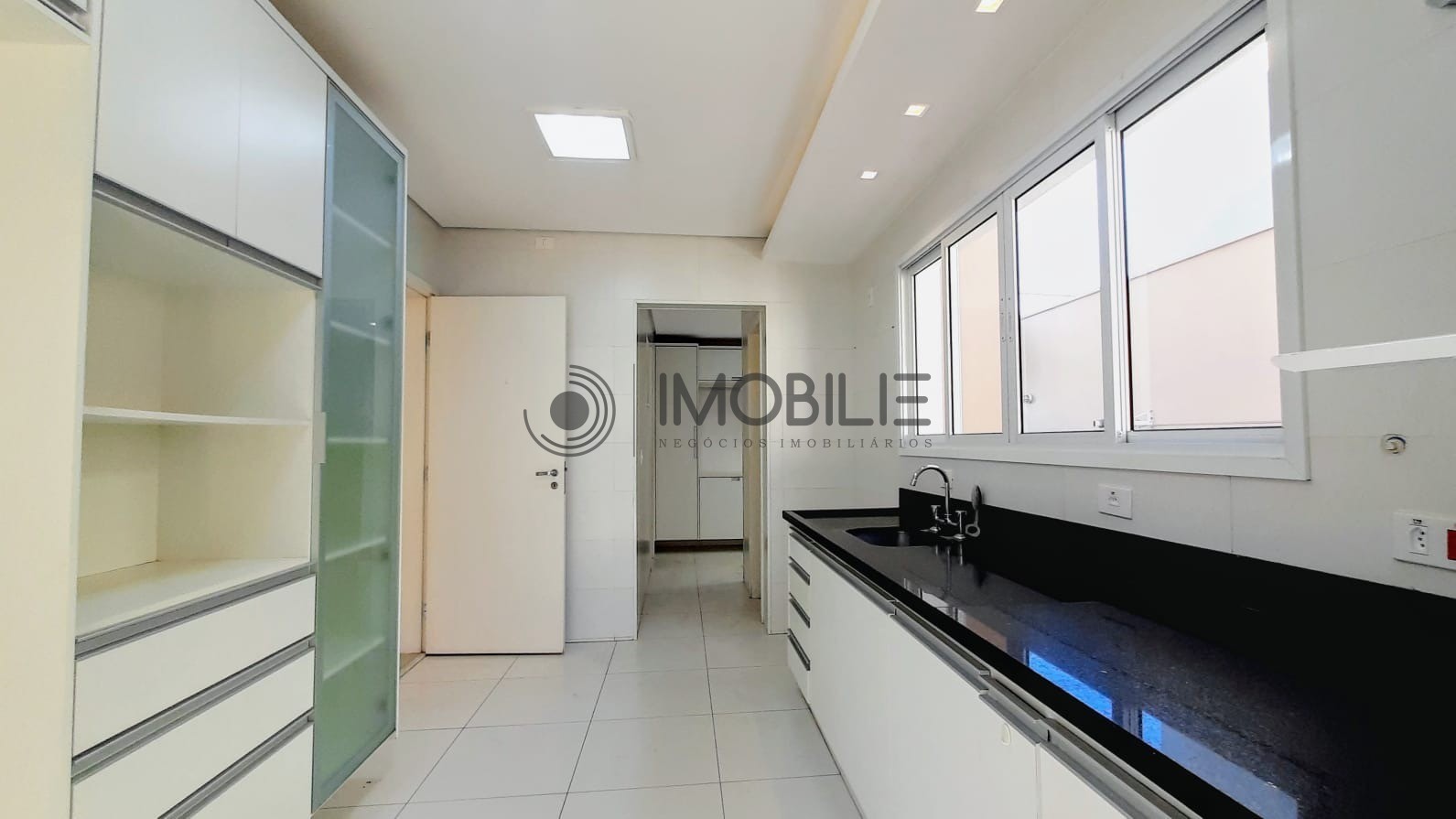 Casa à venda com 3 quartos, 186m² - Foto 9