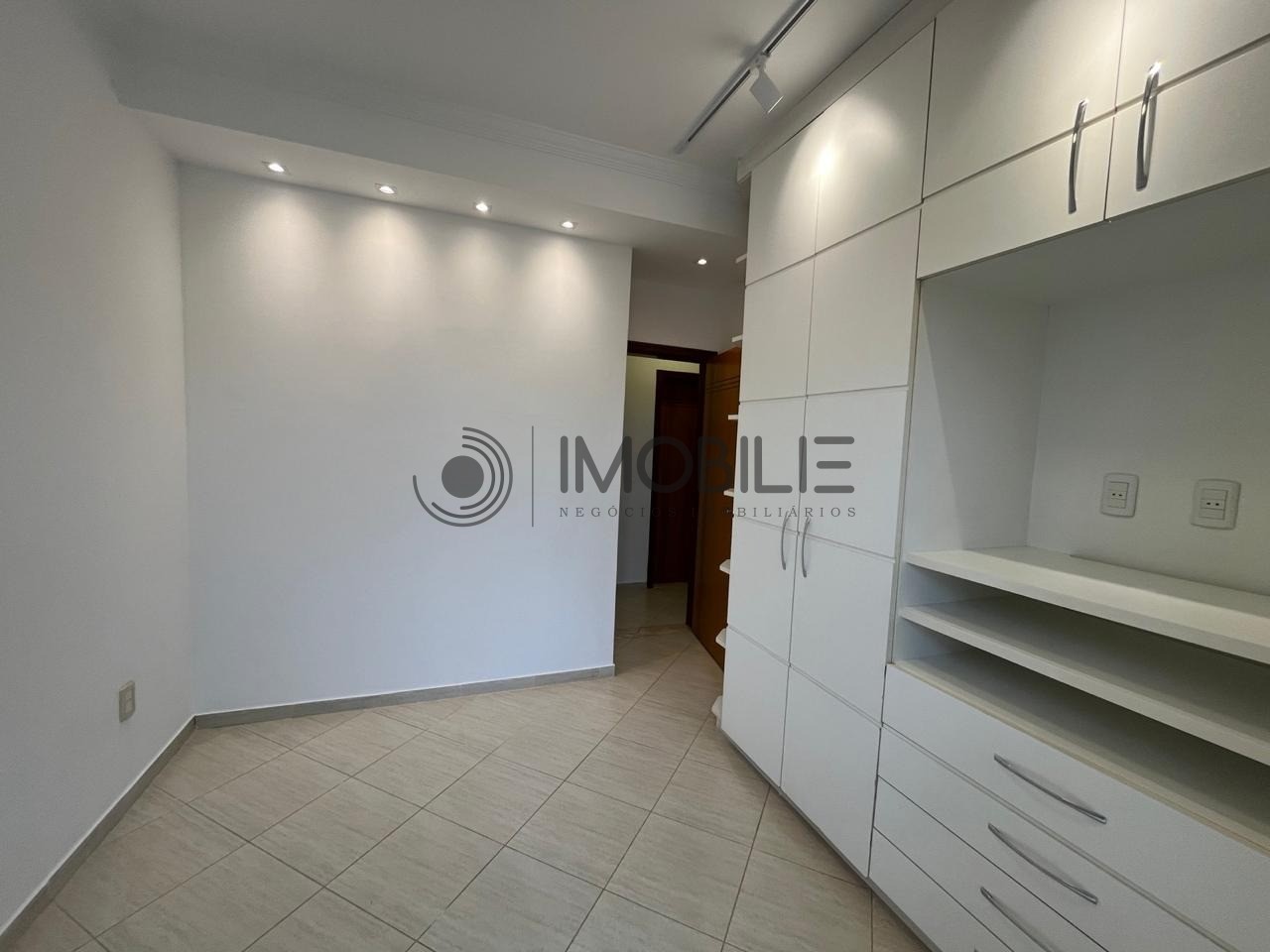 Casa à venda com 3 quartos, 180m² - Foto 48