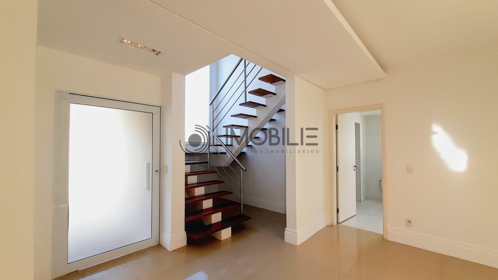 Casa à venda com 3 quartos, 186m² - Foto 5