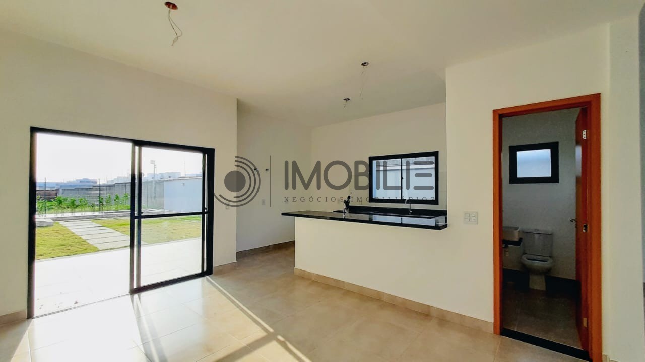 Casa à venda com 3 quartos, 172m² - Foto 6