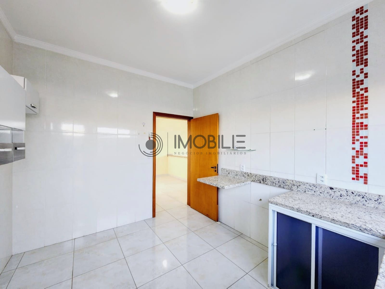 Casa à venda com 3 quartos, 150m² - Foto 11