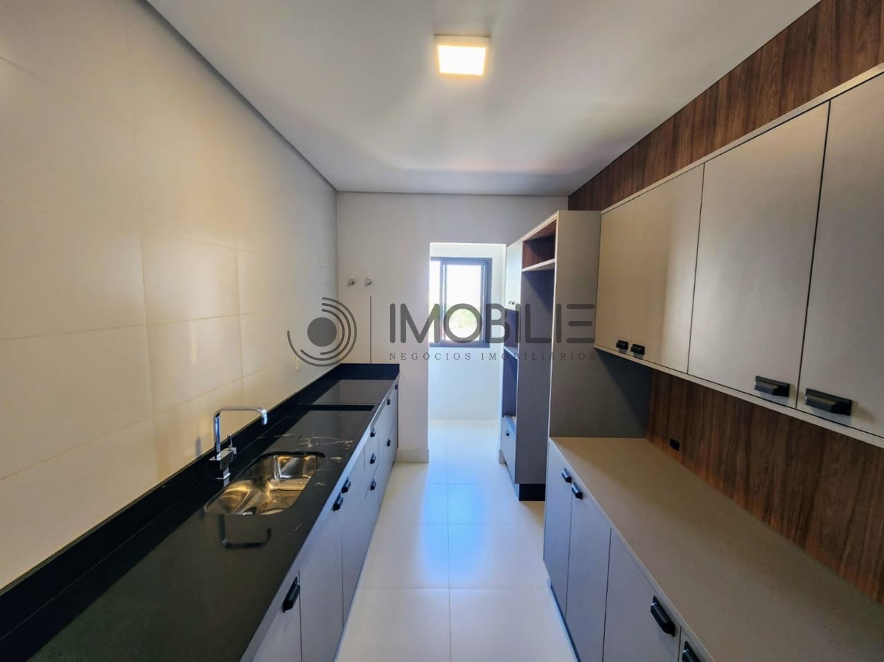 Apartamento à venda com 3 quartos, 126m² - Foto 7